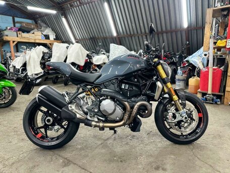 2017 Ducati Monster 1200, серый, 1220000 рублей, вид 3