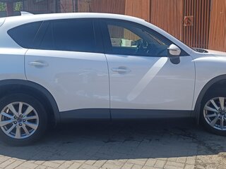 2017 Mazda CX-5 I Рестайлинг, белый, 2050000 рублей, вид 3