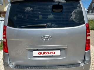 2011 Hyundai Grand Starex I, серый, 1300000 рублей, вид 3