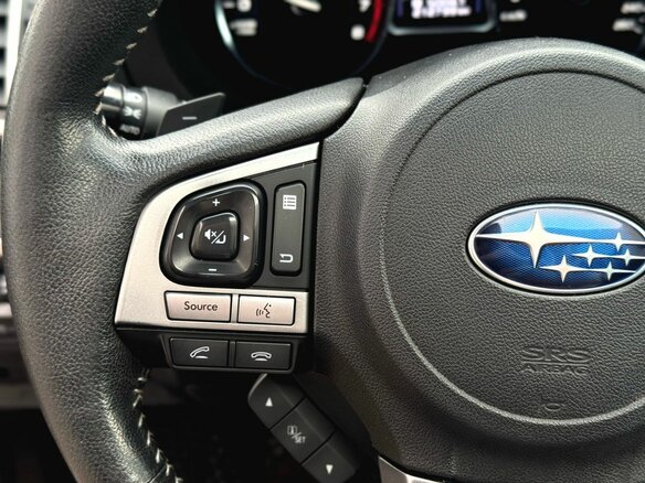 2017 Subaru Forester IV Рестайлинг 2, серый, 2050000 рублей - вид 17