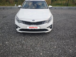 2019 Kia Optima IV Рестайлинг, белый, 1250000 рублей, вид 3