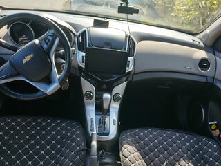 2013 Chevrolet Cruze I Рестайлинг, чёрный, 750000 рублей, вид 5