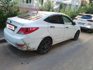 2011 Hyundai Solaris I, белый, 380000 рублей, вид 3
