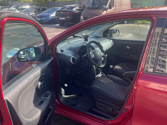 2010 Nissan Note I Рестайлинг, красный, 690000 рублей - вид 7