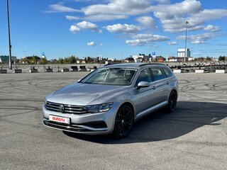 2022 Volkswagen Passat B8 Рестайлинг, серебристый, 3000000 рублей, вид 1