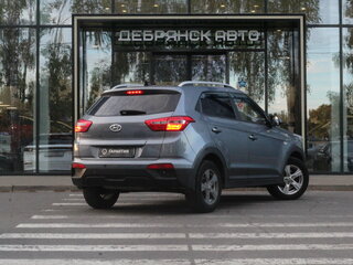 2020 Hyundai Creta I Рестайлинг, серый, 1900000 рублей, вид 3