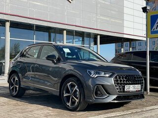 2026 Audi Q3 35 TFSI II (F3), серый, 3890000 рублей, вид 4
