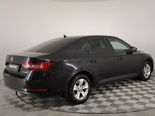 2018 Skoda Superb III, чёрный, 1760000 рублей, вид 5