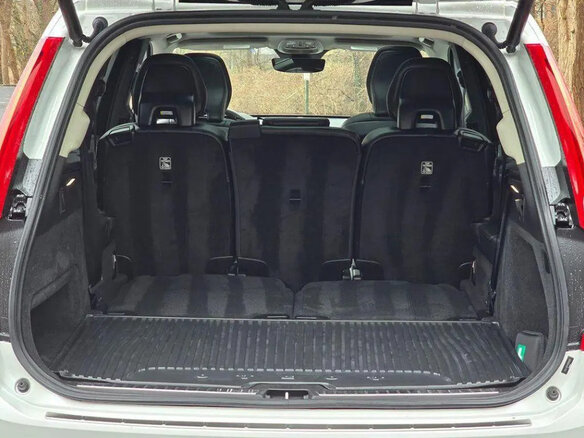 2024 Volvo XC90 B5 II Рестайлинг 1, белый, 6168493 рублей - вид 31