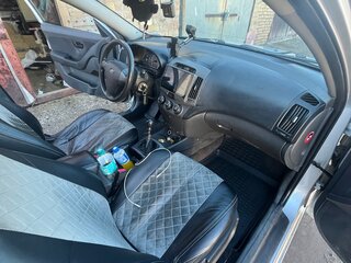 2008 Hyundai Elantra IV (HD), серебристый, 360000 рублей, вид 3