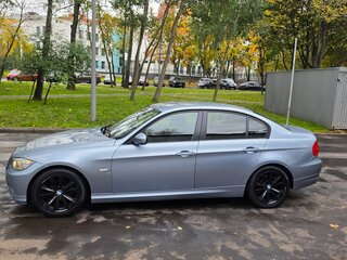 2010 BMW 3 серии 320i V (E90/E91/E92/E93) Рестайлинг, серый, 950000 рублей, вид 4