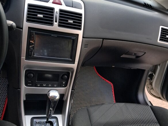 2007 Peugeot 307 I Рестайлинг, серый, 380000 рублей - вид 18