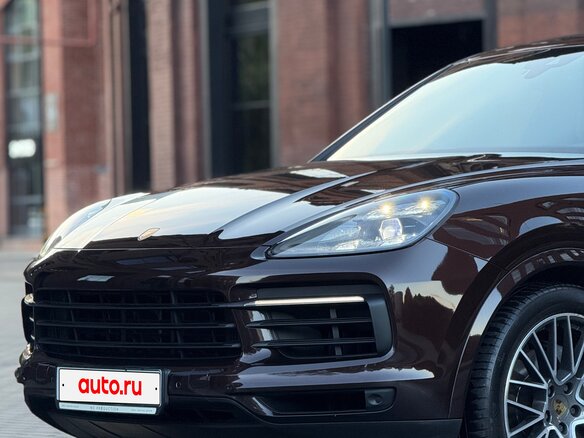2020 Porsche Cayenne III, коричневый - вид 8