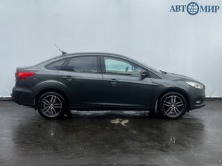 2019 Ford Focus III Рестайлинг, серый, 965000 рублей, вид 4