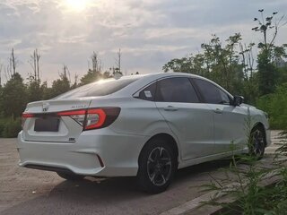 2020 Honda Envix I, белый, 949000 рублей, вид 4