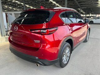 2023 Mazda CX-5 II Рестайлинг, красный, 2300001 рублей, вид 4