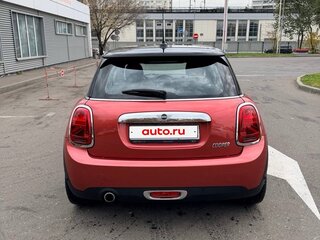 2020 Mini Hatch Cooper III (F55/F56) Рестайлинг, красный, 2300000 рублей, вид 3