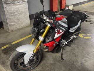 2021 BMW F 900 R, серый, 900000 рублей, вид 3