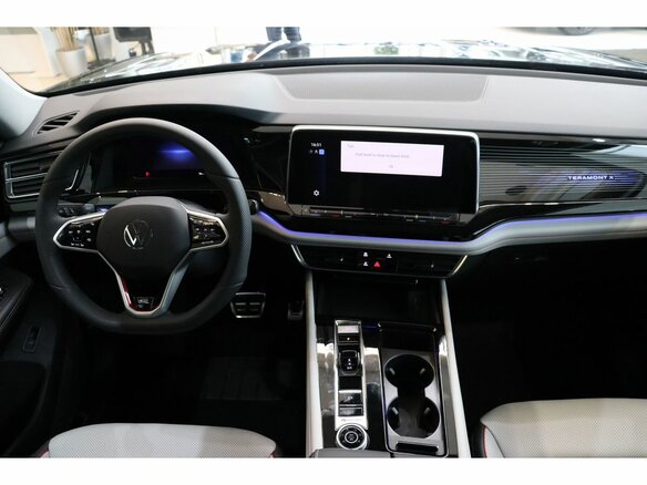 2026 Volkswagen Teramont X I Рестайлинг (China Market), чёрный, 5890000 рублей - вид 11