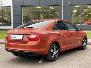 2017 Skoda Rapid I, оранжевый, 965000 рублей, вид 5