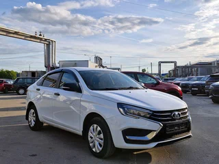 2024 Lada (ВАЗ) Vesta I Рестайлинг (NG), белый, 1099000 рублей, вид 2