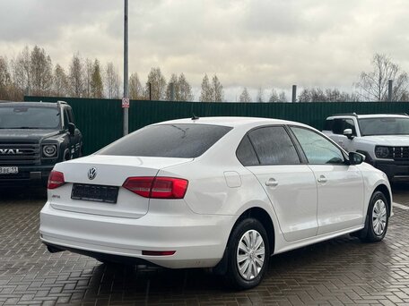 2015 Volkswagen Jetta VI Рестайлинг, белый, 920000 рублей, вид 4