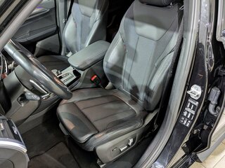 2021 BMW X4 30i II (G02), чёрный, 5200000 рублей, вид 3