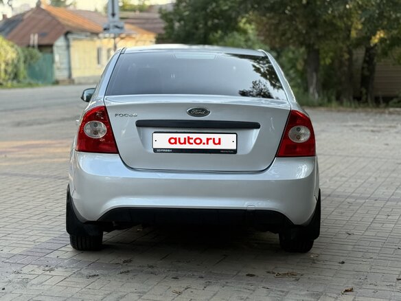 2008 Ford Focus II Рестайлинг, серебристый, 485000 рублей - вид 4