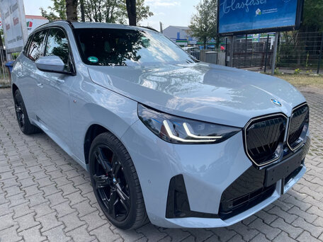 2026 BMW X3 20d xDrive IV (G45/G48), серый, 7650000 рублей, вид 3