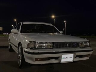 1989 Toyota Cresta III (X80), белый, 470000 рублей, вид 2