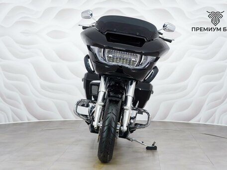 2024 Harley-Davidson Road Glide, чёрный, 2999000 рублей, вид 4