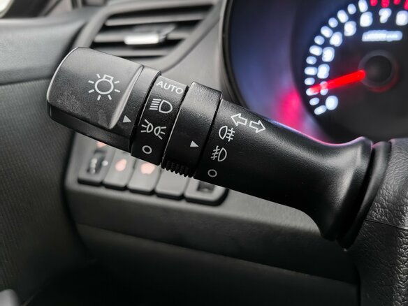 2015 Kia Rio III Рестайлинг, чёрный, 999000 рублей - вид 13