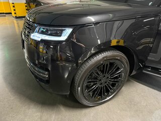 2026 Land Rover Range Rover P530 MHEV V, чёрный, 28900000 рублей, вид 5