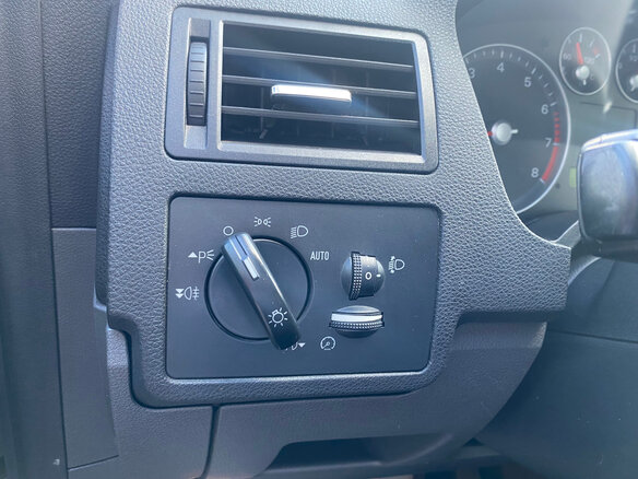 2005 Ford C-MAX I, серебристый, 535000 рублей - вид 13