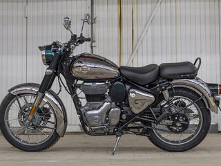 2026 Royal Enfield Classic 350, серебристый, 517000 рублей, вид 2