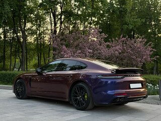 2021 Porsche Panamera 4S E-Hybrid II Рестайлинг, серебристый, 11500000 рублей, вид 4