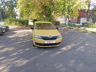 2017 Skoda Rapid I, жёлтый, 550000 рублей, вид 3
