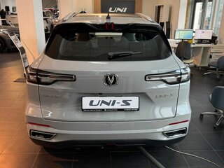 2025 Changan UNI-S I, серый, 3179900 рублей, вид 4
