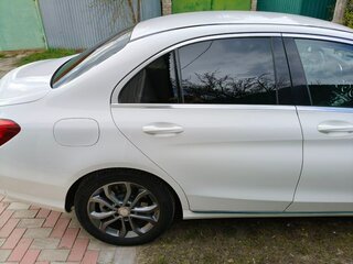 2015 Mercedes-Benz C-Класс 200 IV (W205), белый, 2500000 рублей, вид 4
