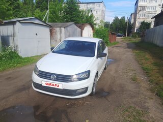 2018 Volkswagen Polo V Рестайлинг, белый, 650000 рублей, вид 2