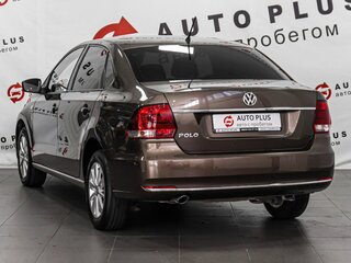 2016 Volkswagen Polo V Рестайлинг, коричневый, 1049000 рублей, вид 2