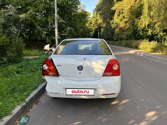 2015 Geely MK I Рестайлинг, белый, 160000 рублей - вид 5