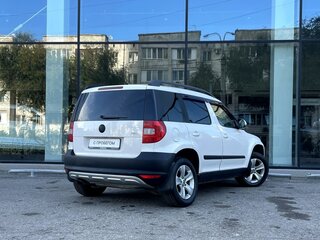 2013 Skoda Yeti I, белый, 645000 рублей, вид 5