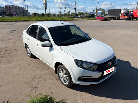 2025 Lada (ВАЗ) Granta I Рестайлинг, белый, 799999 рублей, вид 2