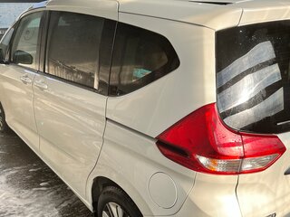 2018 Honda Freed II, белый, 1380000 рублей, вид 3