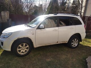 2014 Chery Tiggo (T11) I Рестайлинг (FL), белый, 350000 рублей, вид 3