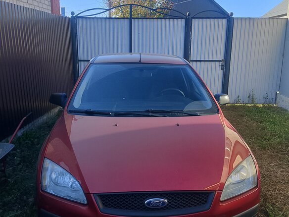 2007 Ford Focus II, красный, 325000 рублей - вид 1