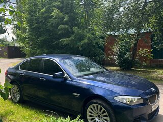 2012 BMW 5 серии 530d xDrive VI (F10/F11/F07), синий, 2200000 рублей, вид 3
