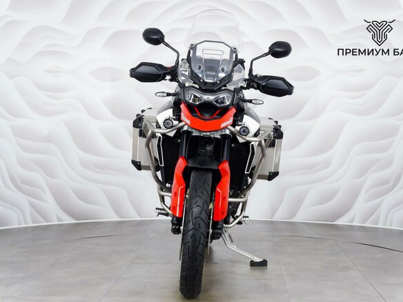 2024 Triumph Tiger 900, красный, 1377000 рублей - вид 3