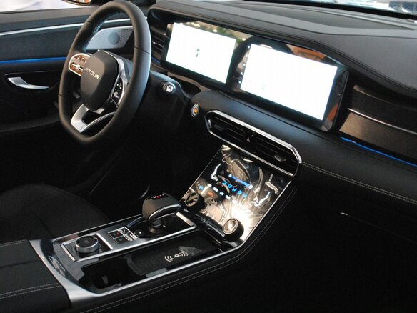 2026 Jetour X90+, чёрный, 4199000 рублей - вид 12